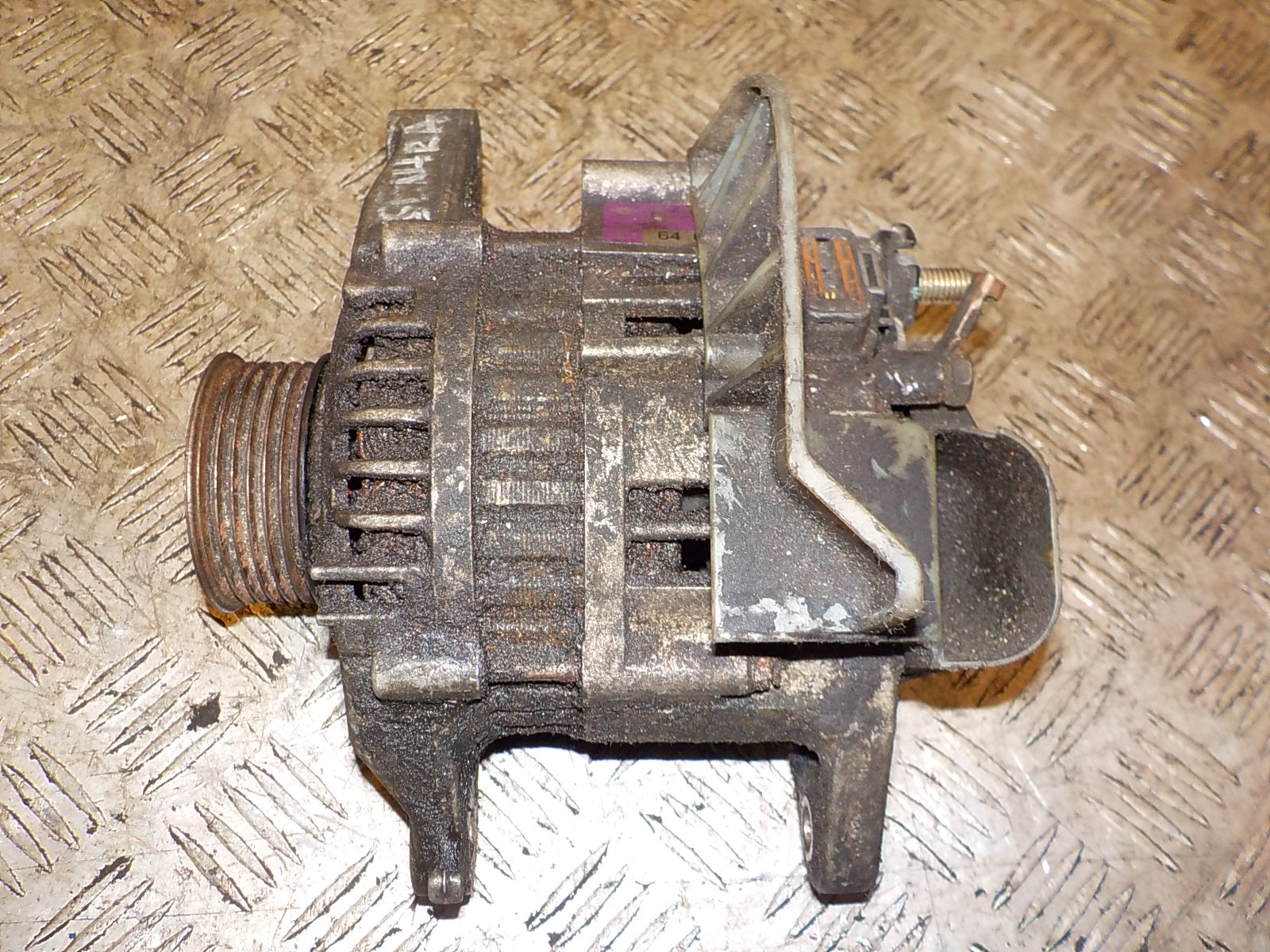 фото Nissan Sentra Генератор 2002-2004 от нашего магазина
