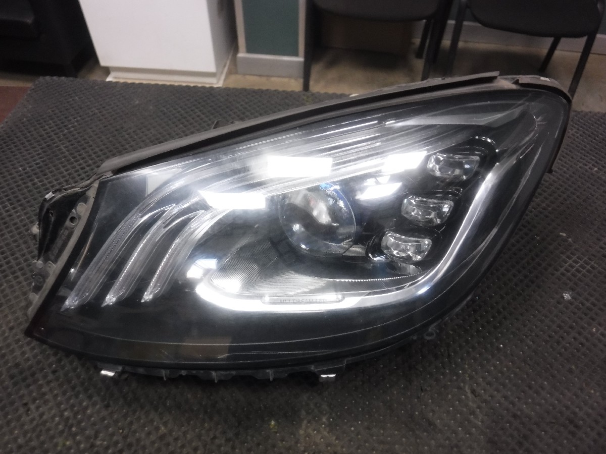 фото Mercedes S W222 2013- Фара левая 2013- от нашего магазина