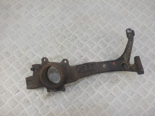 фото VW Passat B5 Кулак поворотный передний правый 1996-2005