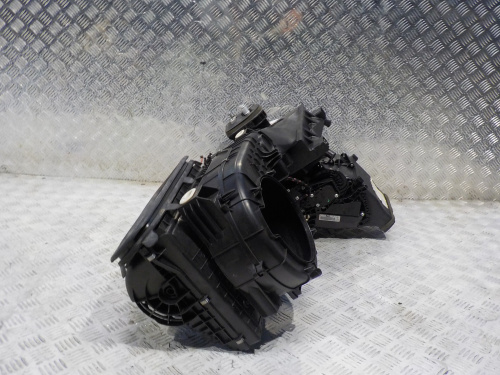 фото Mercedes ML W164 Корпус отопителя 2005-2011