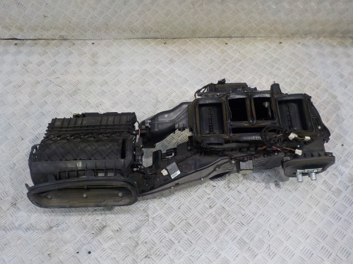 фото Mercedes ML W164 Корпус отопителя 2005-2011