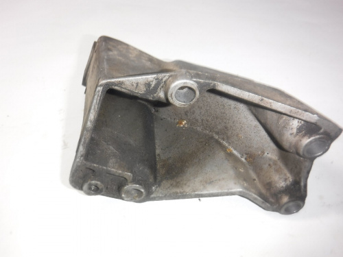 фото Audi A4 B5 Кронштейн двигателя левый 1994-2000