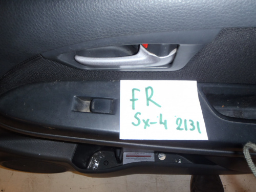 фото Suzuki SX4 Кнопка стеклоподъемника 2006-2013