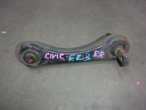 фото Honda Civic Рычаг задний правый 1995-2001