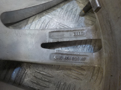 фото Audi A8 4H Диски колесные легкосплавные (к-кт) 4шт R18  5/112 Dia:66.6