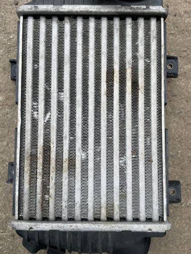 фото VW Transporter T4 Интеркулер 1996-2003