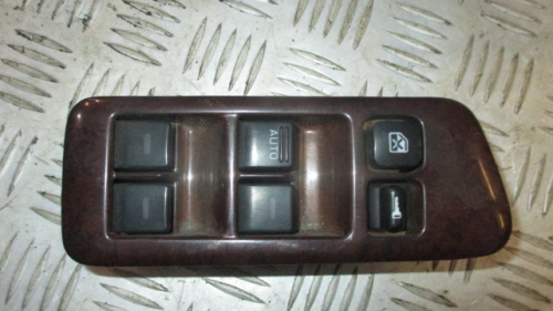 фото Nissan Maxima A32 Блок управления стеклоподъемниками 1993-1999