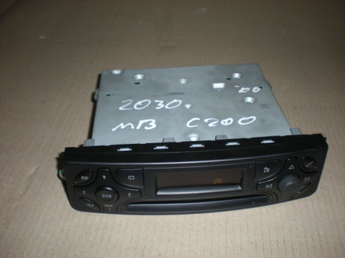 фото Mercedes C W203 Магнитола 2000-2006