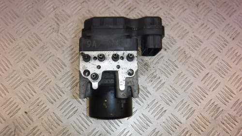 фото Lexus GS Блок ABS (насос) 2005-2011