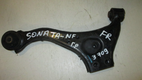фото Hyundai NF Рычаг передний нижний правый 2005-