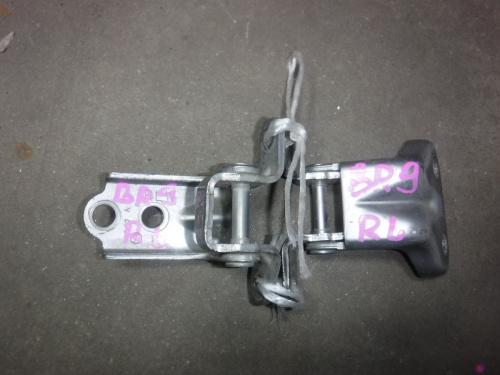 фото Subaru Legacy Outback B14 Петля двери 2009-2015