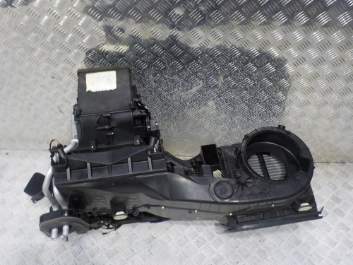 фото Mercedes ML W164 Корпус отопителя 2005-2011