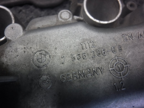 фото BMW X5 E70 Крышка головки блока (клапанная) 2007-2013