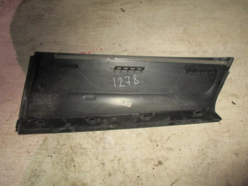 фото Land Rover Freelander 2 Накладка стойки 2007-