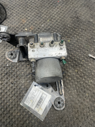 фото Renault Megane 2 Блок ABS (насос) 2002-2009