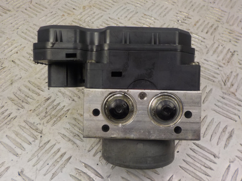 фото Mazda 6 GJ Блок ABS (насос) 2013-2016