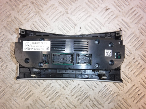 фото Mercedes C W204 Блок управления климатической установкой 2007-2013